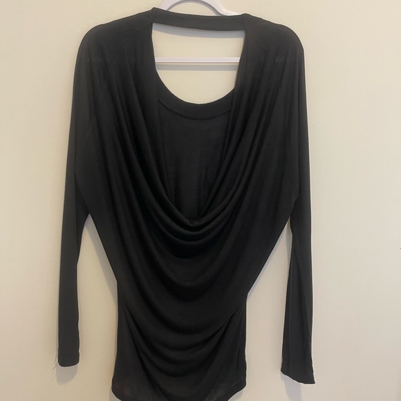 Express Longsleeve open flowy back size XS - Picture 2 of 4